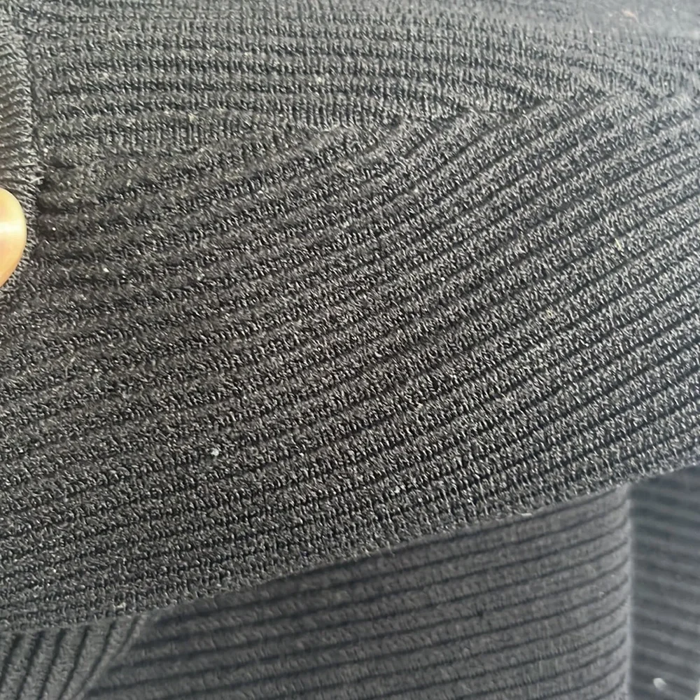 Aritzia Babaton Sculpt Knit Squareneck Cropped Tank - Picture 7 of 7